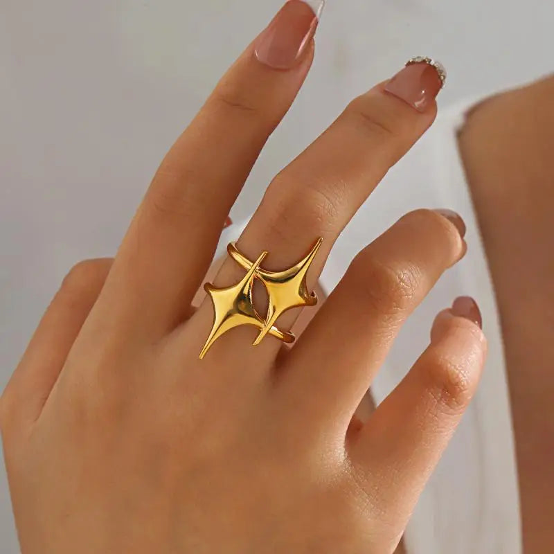 18K Stainless Steel Rings for Women Vintage Gold Color Never Fade Luxury Classic Rings Wedding Couple Rings Party Jewelry Gifts